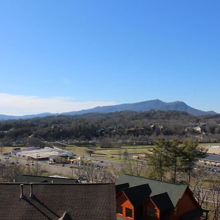 What A View Pigeon Forge Exterior photo